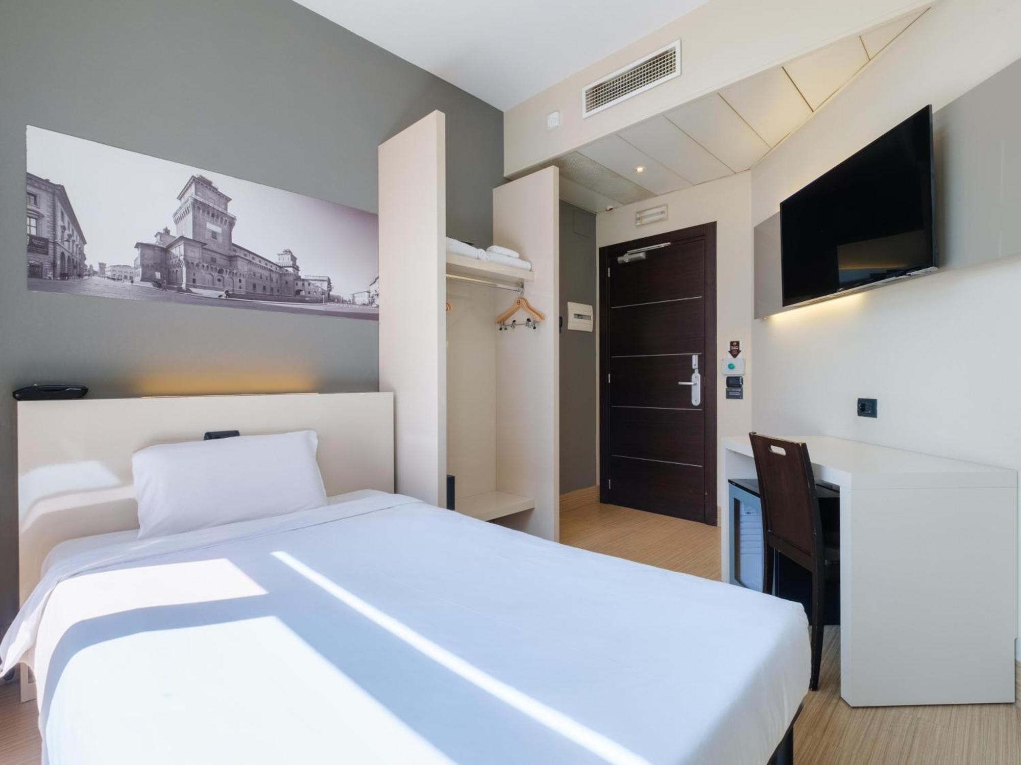 B&B Hotel Феррара Екстер'єр фото